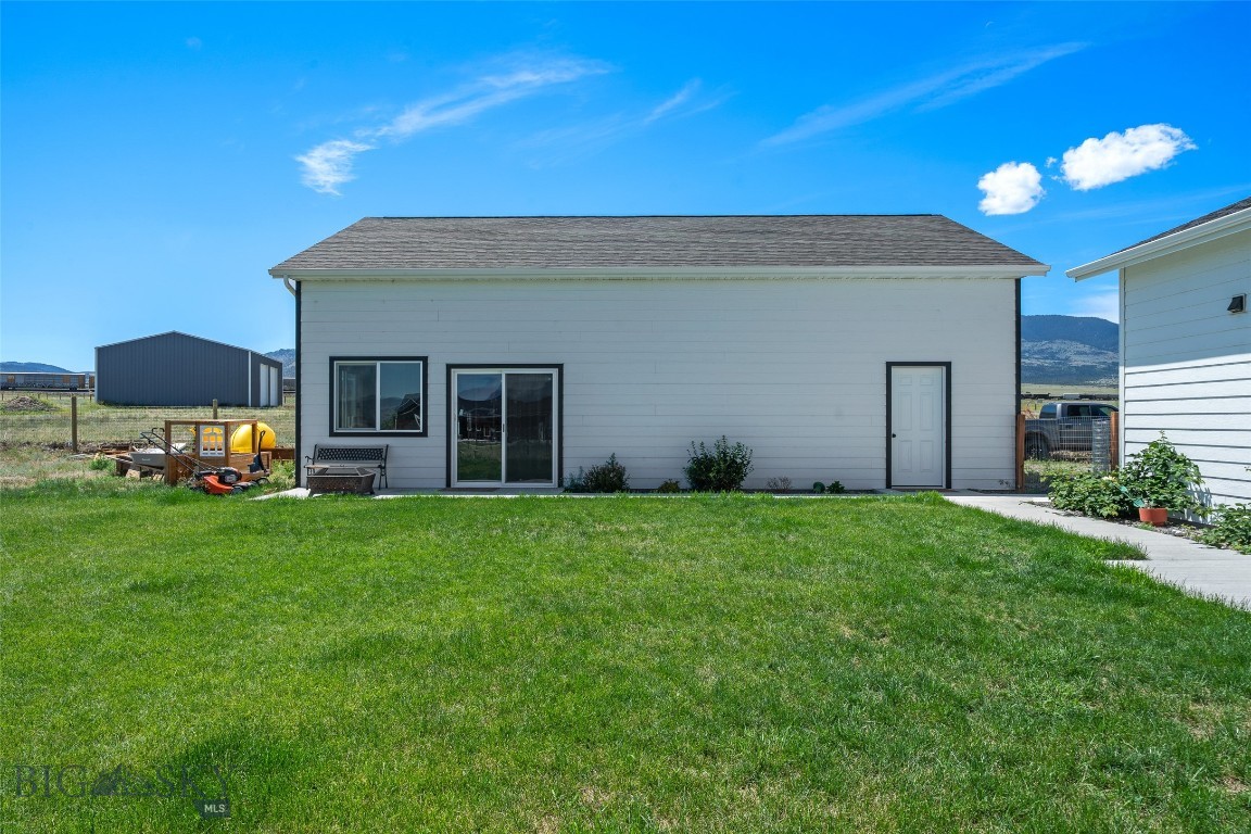 Residential in Townsend 3