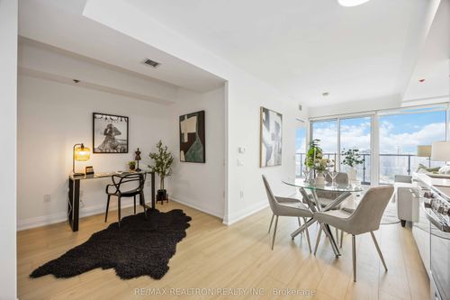 3314-251 Jarvis St, Toronto, ON, M5B0C3 | Card Image