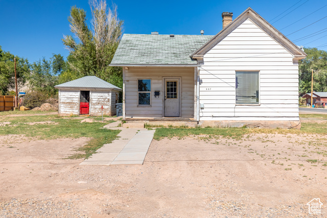 400 , Richfield, UT 84701