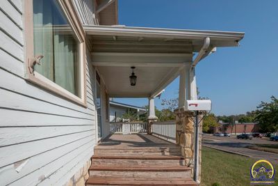 621 Sw Jewell Ave, House other with 2 bedrooms, 1 bathrooms and null parking in Topeka KS | Image 3