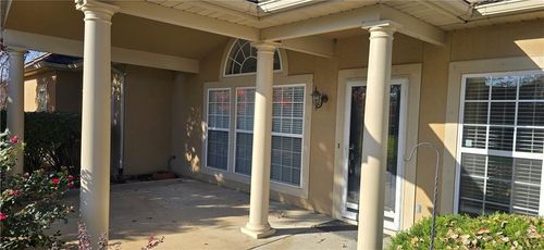 5413 W 145th Ter, Leawood, KS, 66224-3738 | Card Image