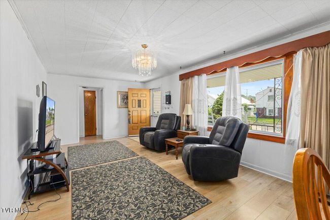 204 E Millpond St, House other with 3 bedrooms, 1 bathrooms and null parking in Kingsport TN | Image 10