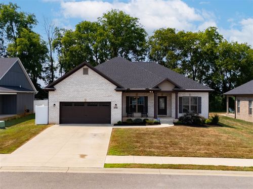8748 Merrill Cir, Bowling Green, KY, 42104-7763 | Card Image