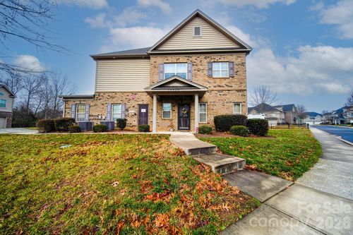 15420 Barossa Valley St, Charlotte, NC, 28277-4118 | Card Image