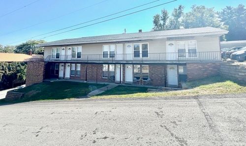 618 Union St, California, PA, 15419-1264 | Card Image