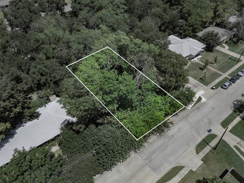 715 Cedar Dr, Mesquite, TX, 75149-4009 | Card Image