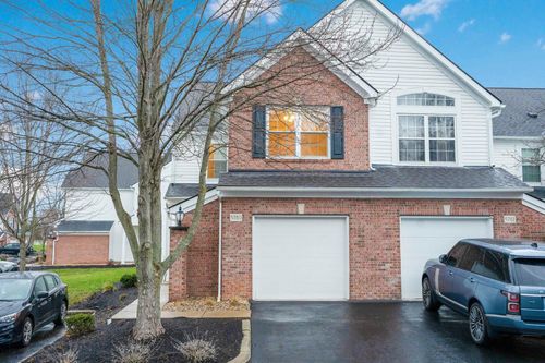 5780 Albany Green Green, Westerville, OH, 43081 | Card Image