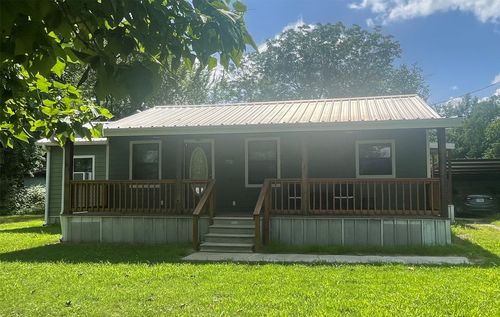 3014 County Road 16300, Deport, TX, 75435-4802 | Card Image