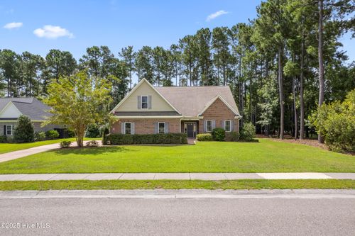 330 Crown Pointe Dr, Hampstead, NC, 28443-3848 | Card Image