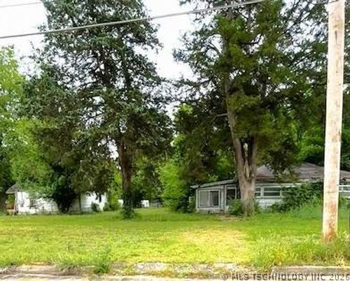 408 E Osage Ave, Nowata, OK, 74048-3637 | Card Image