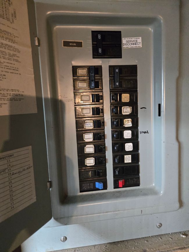 Electric box in Unit 1 | Image 13