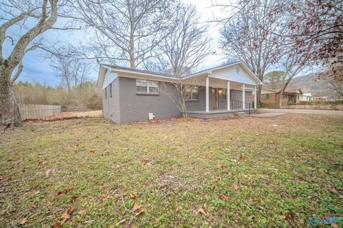 177 3rd St, Gurley, AL, 35748-9194 | Card Image