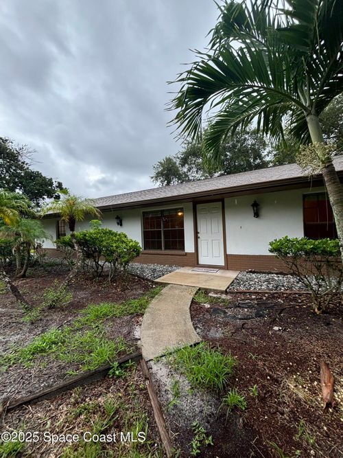 1201 Tropicana Rd Ne, Palm Bay, FL, 32905-3913 | Card Image