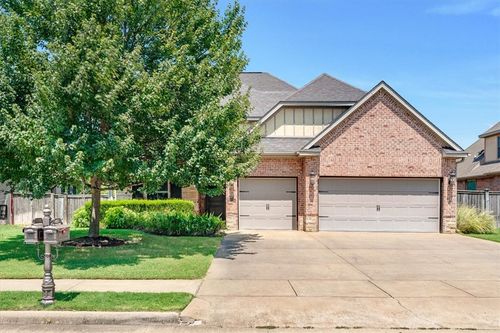 4109 W Candlewood Pl, Rogers, AR, 72758-8253 | Card Image