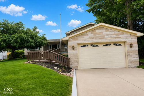 5329 Smith Valley Rd, Greenwood, IN, 46142-9030 | Card Image