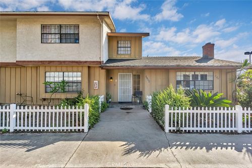 3368 Linden Ave, Long Beach, CA, 90807-4558 | Card Image