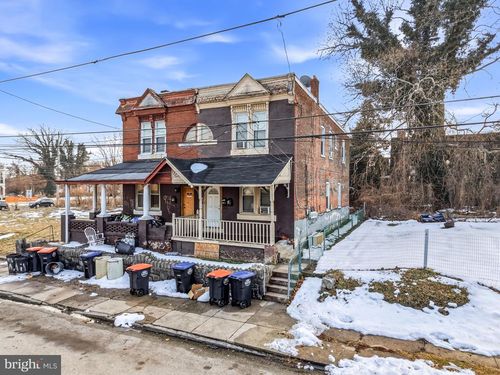 916 Potter St, CHESTER, PA, 19013-5925 | Card Image