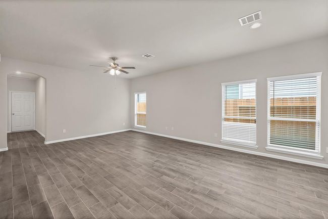 232 Emerald Thicket Ln, House other with 3 bedrooms, 2 bathrooms and null parking in Huffman TX | Image 6