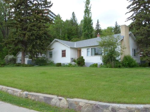 3205 4 Street Sw, Calgary, AB, T2S1Y1 | Card Image