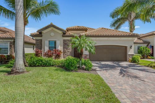 2846 Aviamar Cir, NAPLES, FL, 34114-9790 | Card Image