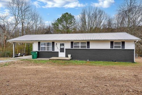 150 Meadow Dr, Holly Pond, AL, 35083-6402 | Card Image