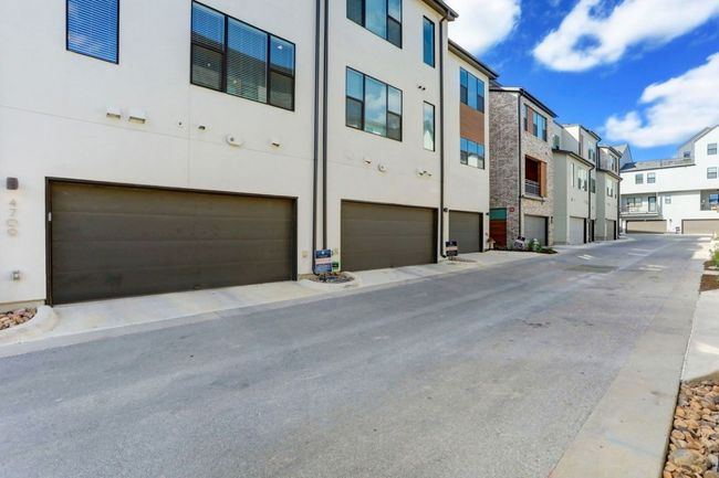 4709 Unity Cir, Condo with 3 bedrooms, 4 bathrooms and 2 parking in Austin TX | Image 14