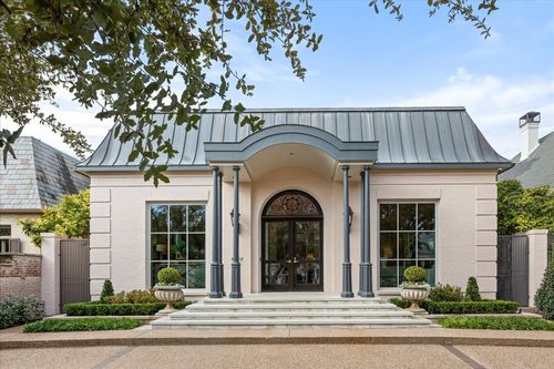 1616 Carleton Ave, Fort Worth, TX, 76107-3812 | Card Image