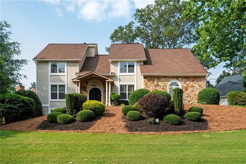 2917 Ashebrooke Dr Ne, Marietta, GA, 30068-2304 | Card Image