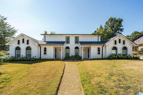 2510 Hawksbury Ln, HOOVER, AL, 35226-1676 | Card Image