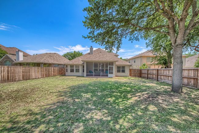 1009 Oak Rdg, House other with 4 bedrooms, 3 bathrooms and null parking in Schertz TX | Image 34