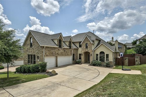 15407 Barrie Dr, Lakeway, TX, 78734-6261 | Card Image