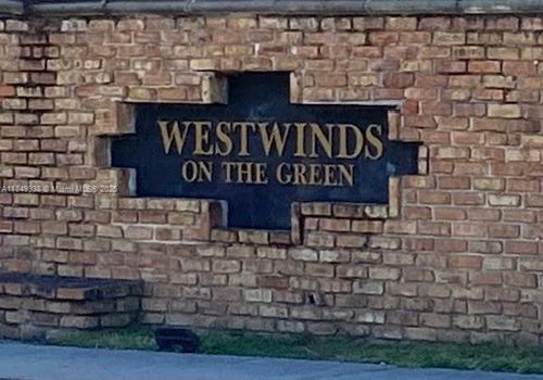 241-241 Wimbledon Lake Dr, Plantation, FL, 33324-2445 | Card Image