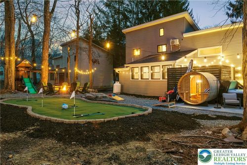 8499 Bumble Bee Way, Tobyhanna, PA, 18466-3426 | Card Image