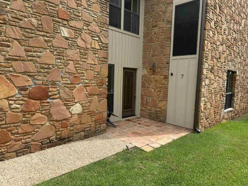 107 Lachite #7, Horseshoe Bay, TX, 78657-6283 | Card Image
