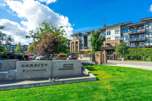 312 - 20068 Fraser Highway, Condo with 2 bedrooms, 2 bathrooms and 2 parking in Langley BC | Image 1