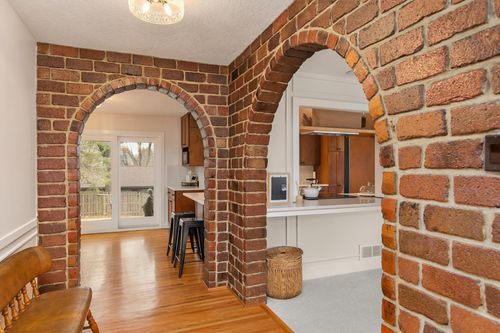 1012 45th St, West Des Moines, IA, 50266-4934 | Card Image