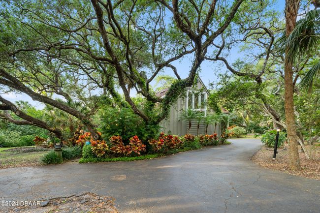 XXL Circular Driveway | Image 4