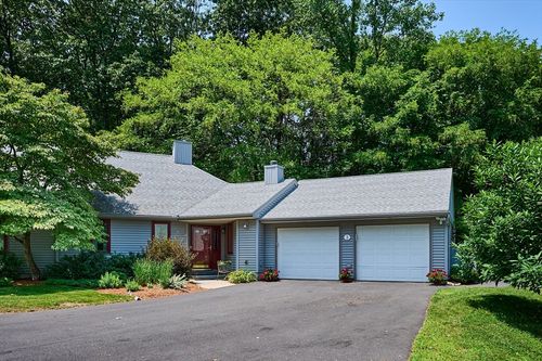 3-3 Baldwin Ln, Amherst, MA, 01002-3349 | Card Image