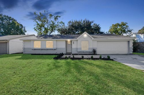 6031 Dellfern Dr, Houston, TX, 77035-4125 | Card Image