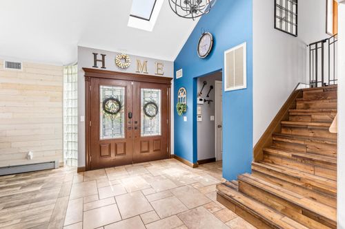 37 Suburban Ln, Nesconset, NY, 11767-1730 | Card Image