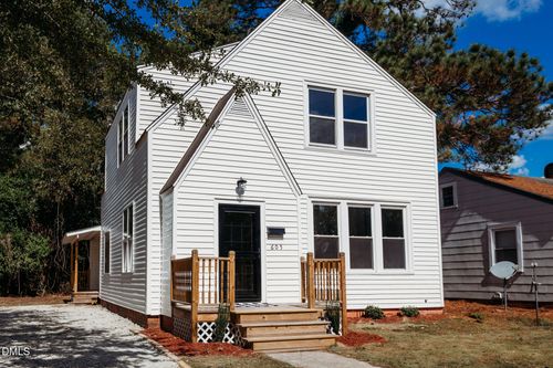 605-605 W Lenoir Ave, Kinston, NC, 28501-4227 | Card Image