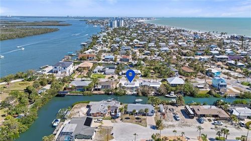 411 Connecticut St, FORT MYERS BEACH, FL, 33931-3708 | Card Image
