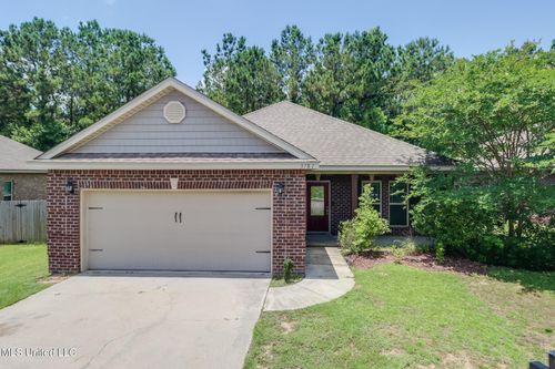 3781 River Trace Dr, D'Iberville, MS, 39540-5505 | Card Image