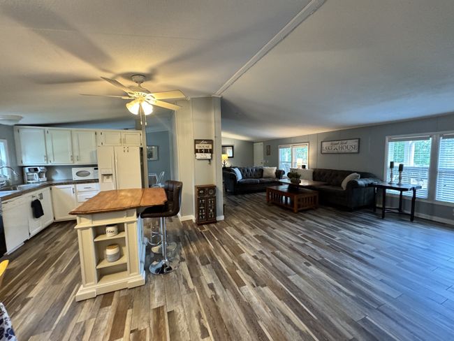 59 Riverview Ln, House other with 3 bedrooms, 2 bathrooms and 2 parking in Waverly TN | Image 9