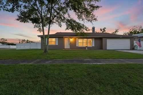 8210 Sailmaker Ln, JACKSONVILLE, FL, 32210-3455 | Card Image