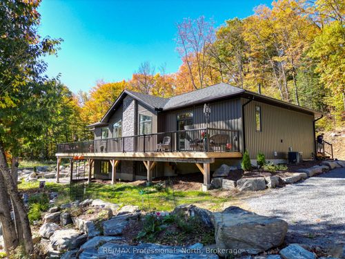 1203 Burlmarie Rd, Baysville, ON, P0B1A0 | Card Image