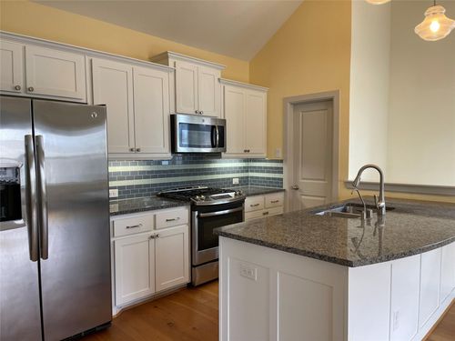 2817 Kirin Rd, Carrollton, TX, 75007-2907 | Card Image