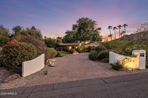 4629 E Sunset Dr, Phoenix, AZ, 85028-6114 | Card Image