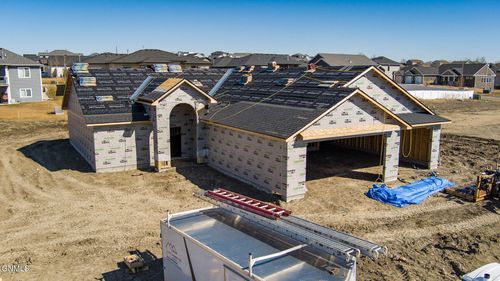 4420 Marsh Hawk Dr, Bismarck, ND, 58503-3207 | Card Image