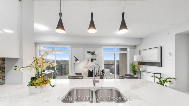 510 - 610 Farmstead Dr, Condo with 3 bedrooms, 2 bathrooms and null parking in Milton ON | Image 11